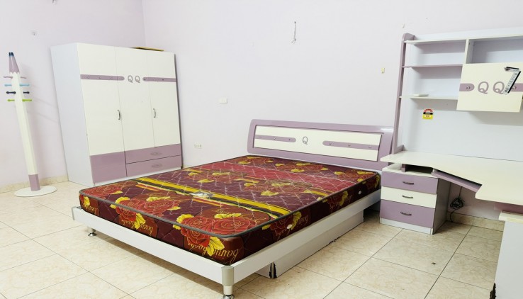 Cho thuê nhà riêng ngõ 122 phố Yên Hoà, Cầu Giấy, 5 tầng, 40m2, 3 ngủ, Full đồ giá 12 Triệu